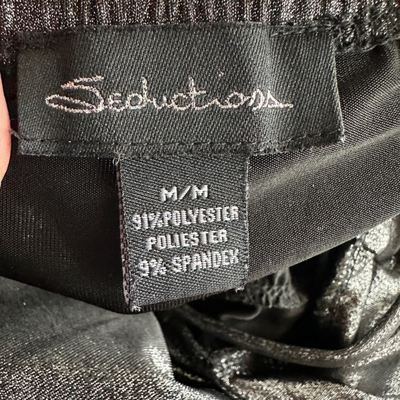 Seduction metallic tank top - Picture 3 of 4